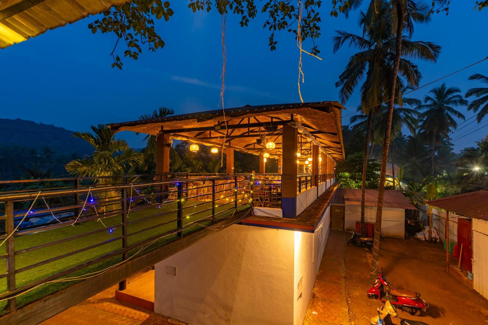 Madpackers Goa Anjuna - Bar Eksteriør bilde