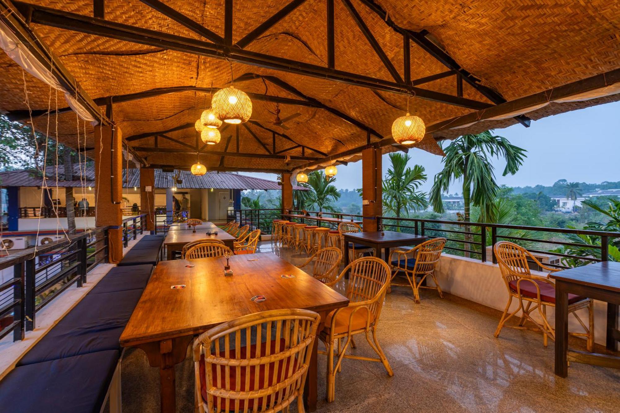 Madpackers Goa Anjuna - Bar Eksteriør bilde